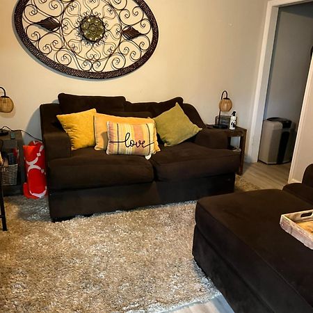 Loners Loft Private Rooms هانتسفيل المظهر الخارجي الصورة